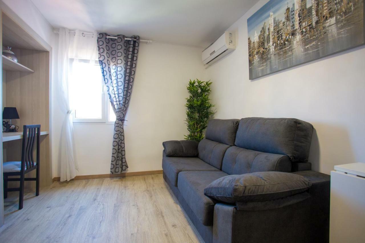 Appartement Versus Near Of Arts